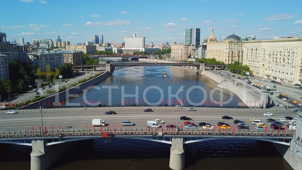 Белый дом - Правительсво РФ рядом с МФК IQ-квартал